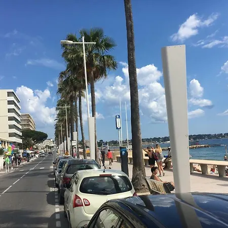 Luckey Homes -- Boulevard Charles Guillaumont *