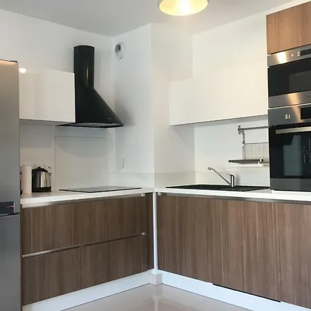 Luckey Homes -- Boulevard Charles Guillaumont *